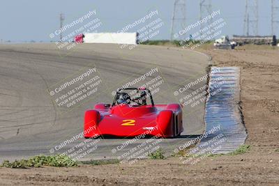 media/Apr-30-2022-CalClub SCCA (Sat) [[98b58ad398]]/Group 6/Race (Outside Grapevine)/